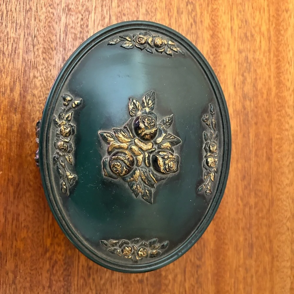 VINTAGE Ornate RARE FLOWER DESIGN JEWELRY BOX - Picture 6 of 6